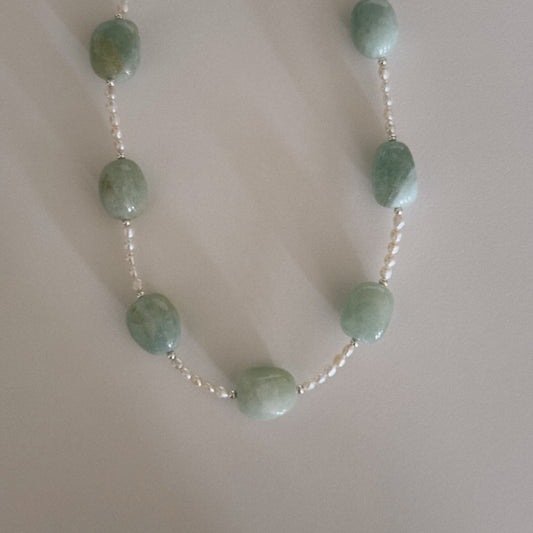 aquamarine & pearl beaded necklace