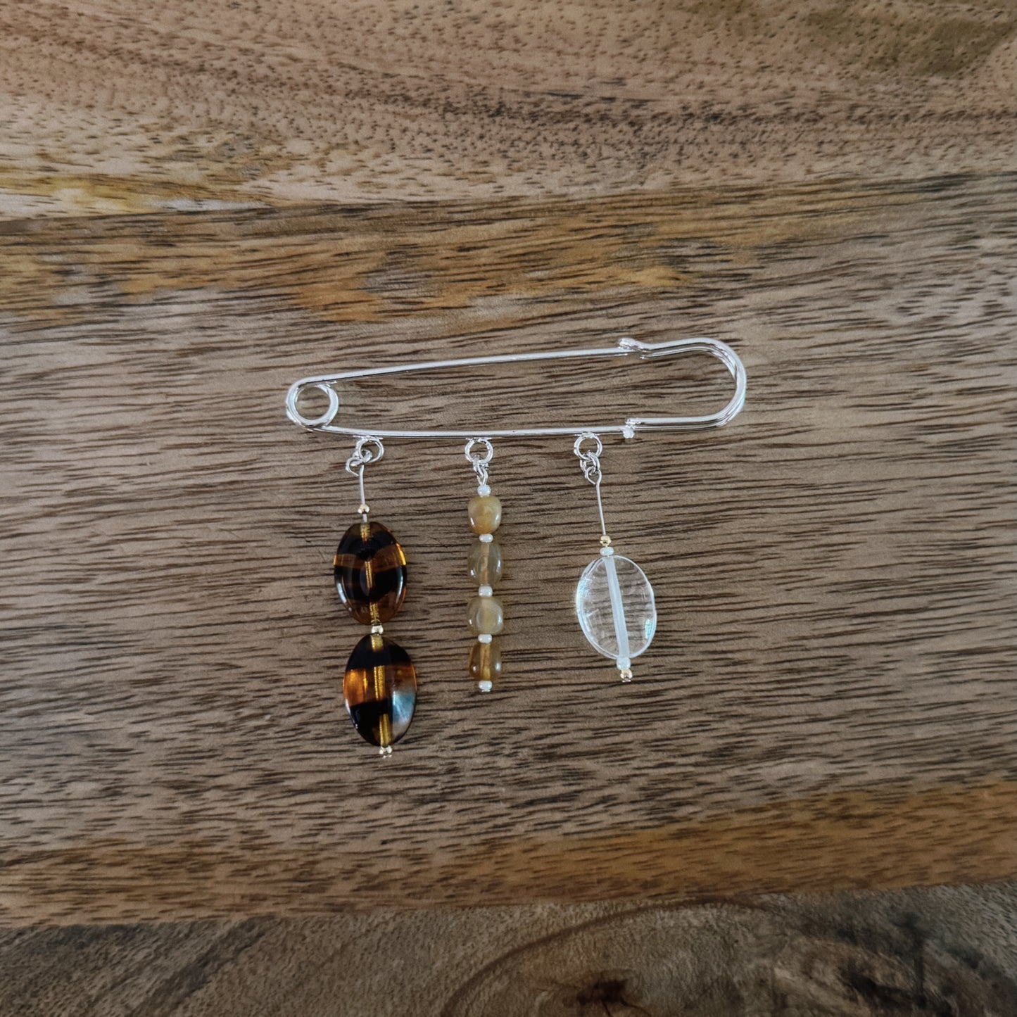 safety pin brooch