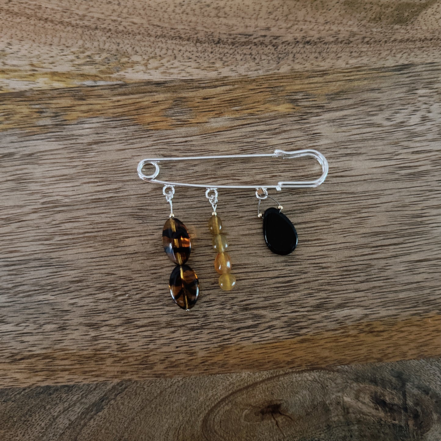 safety pin brooch