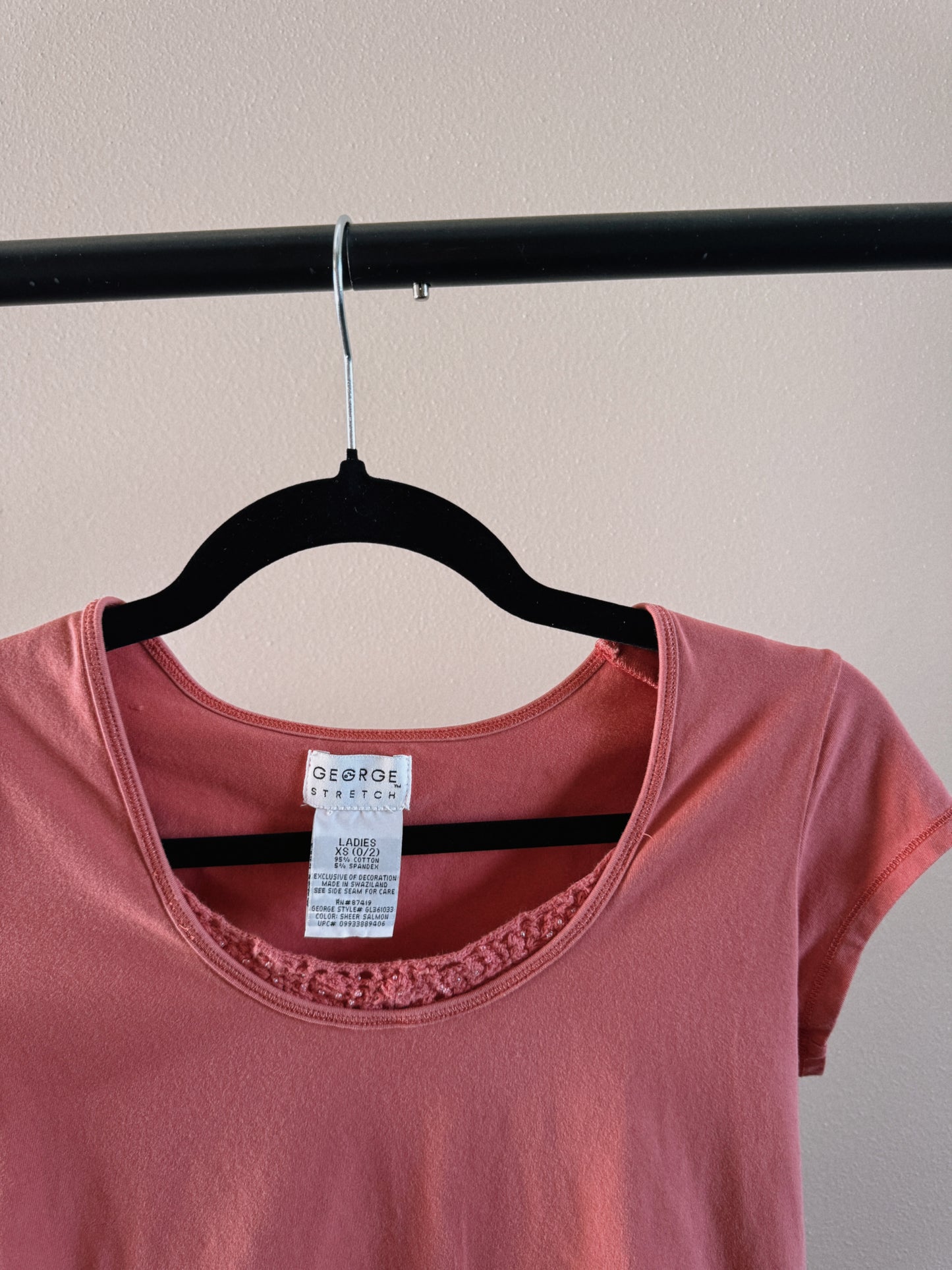 pink short sleeve tee