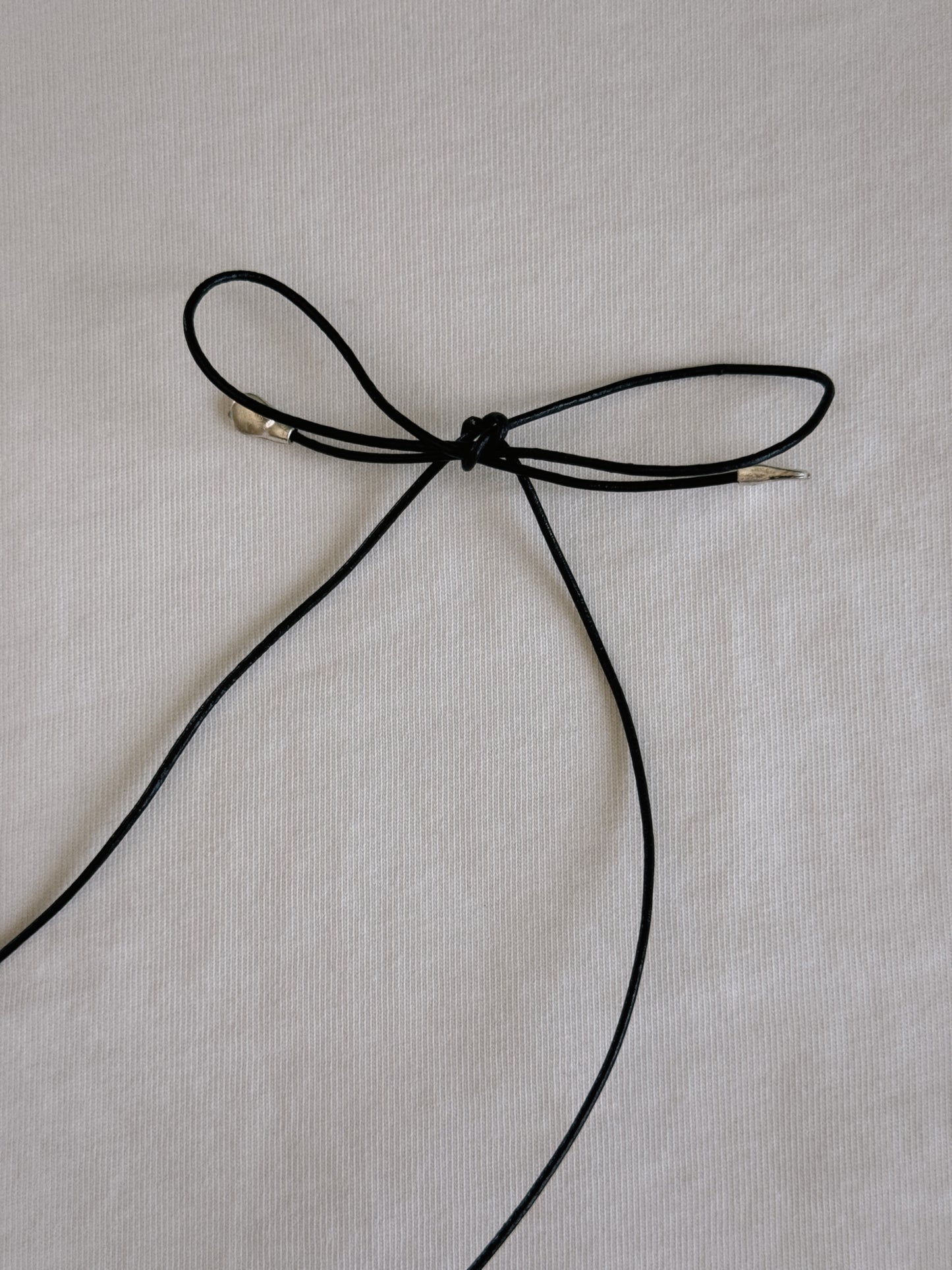 silver geometric pendant necklace