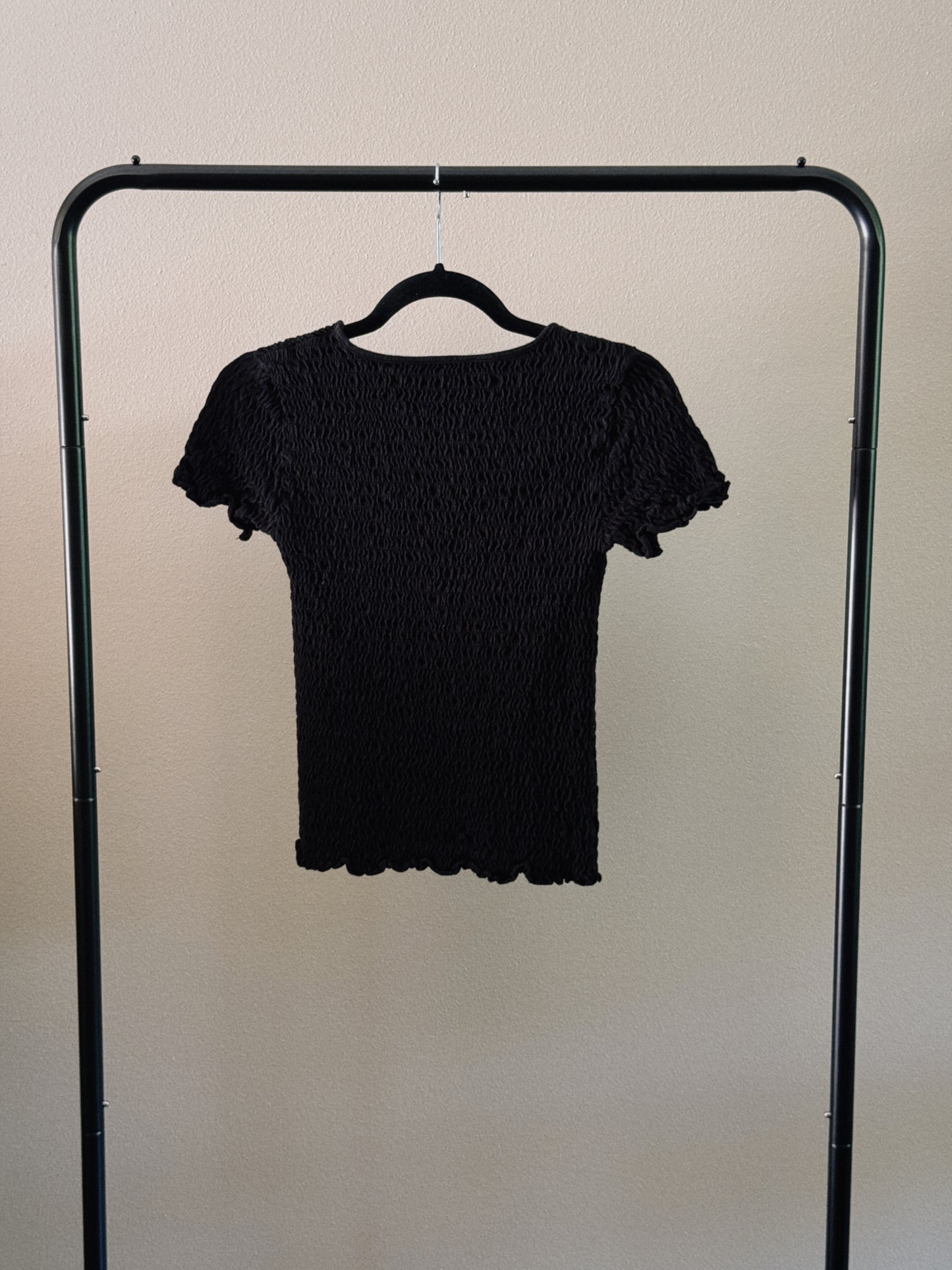 black ruched top