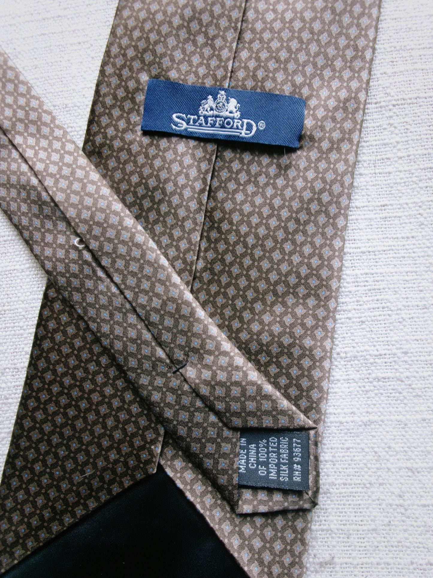 vintage brown patterned tie