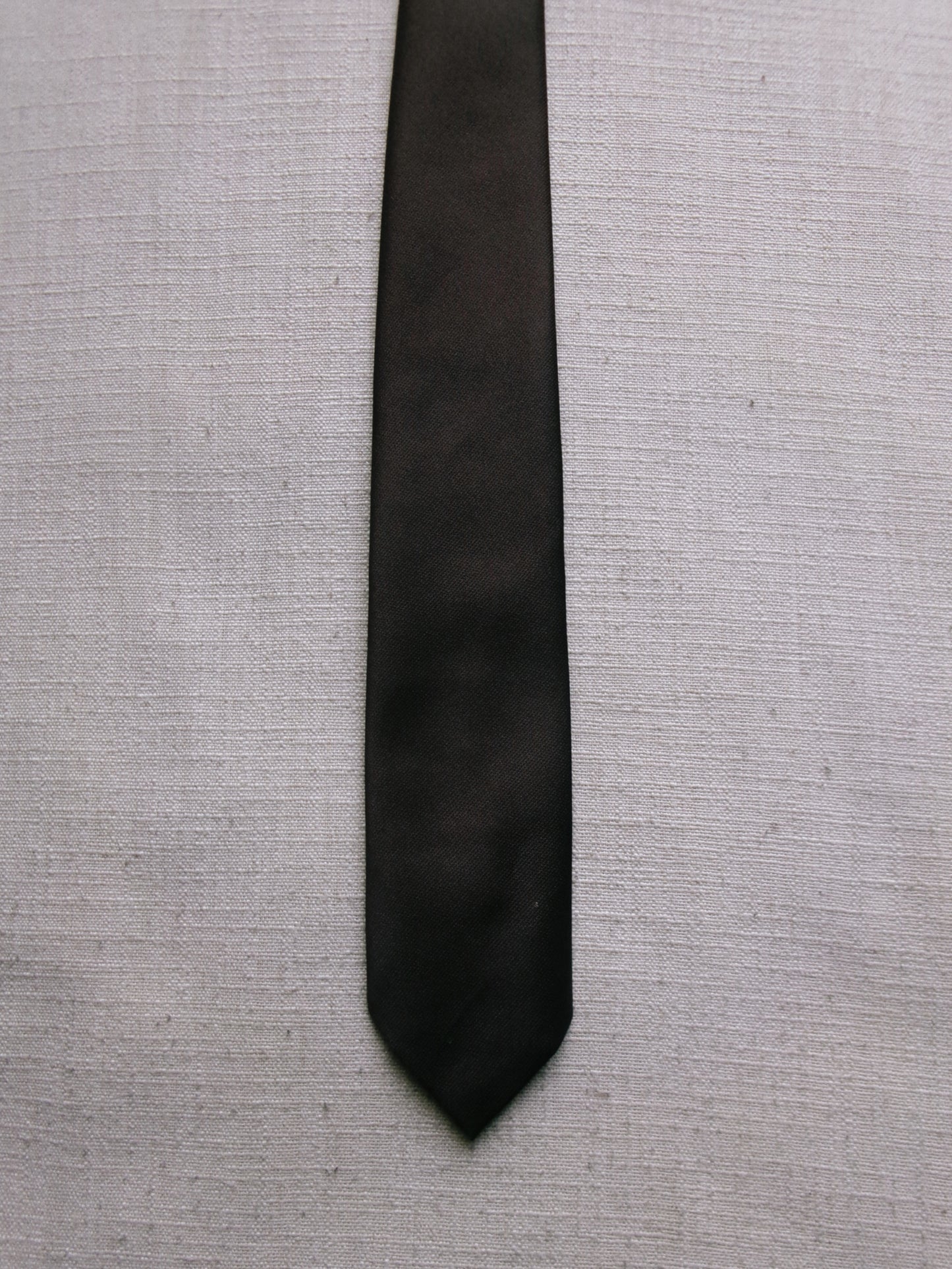 vintage dark brown tie