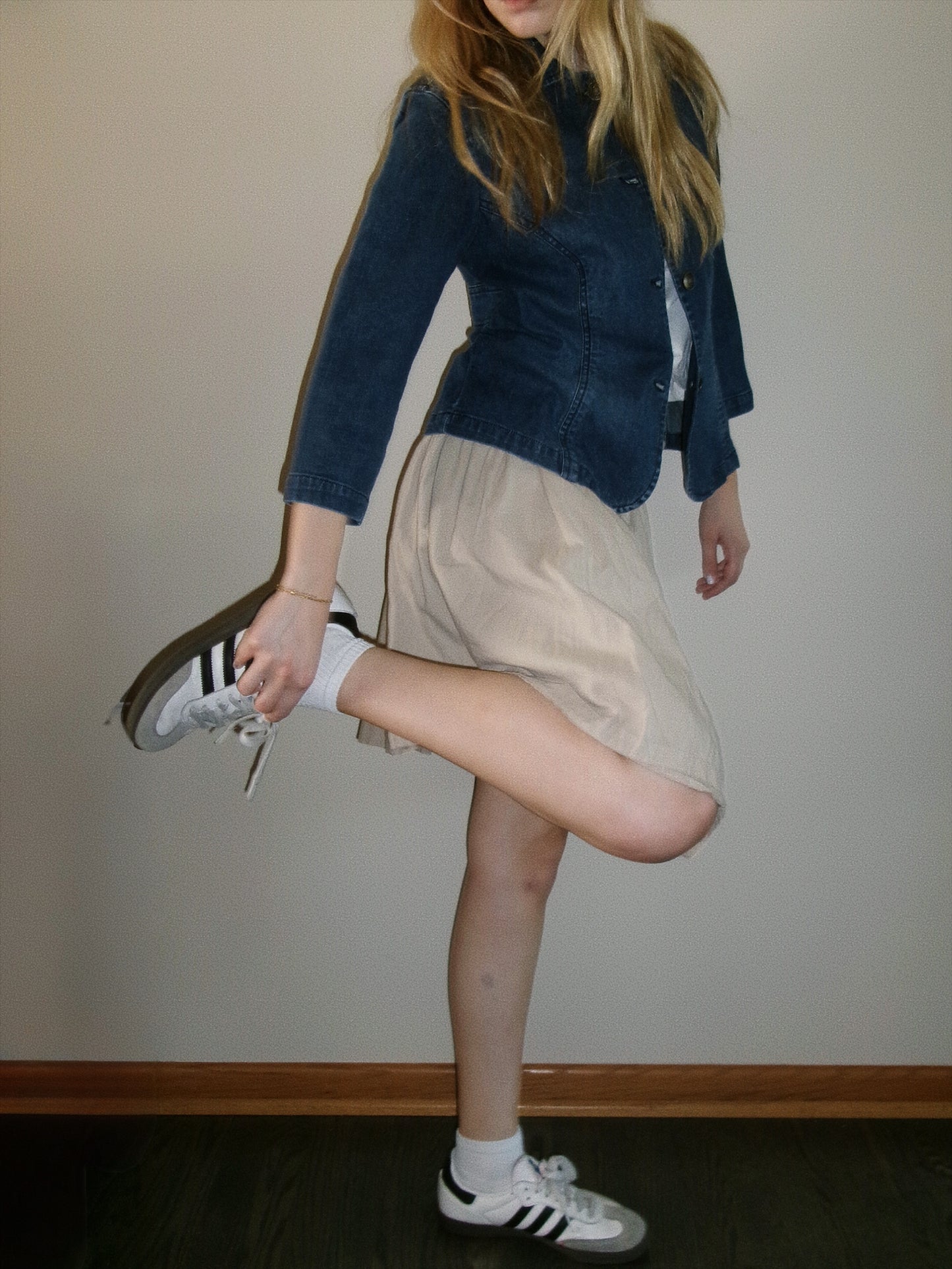 vintage cinched back denim top full outfit