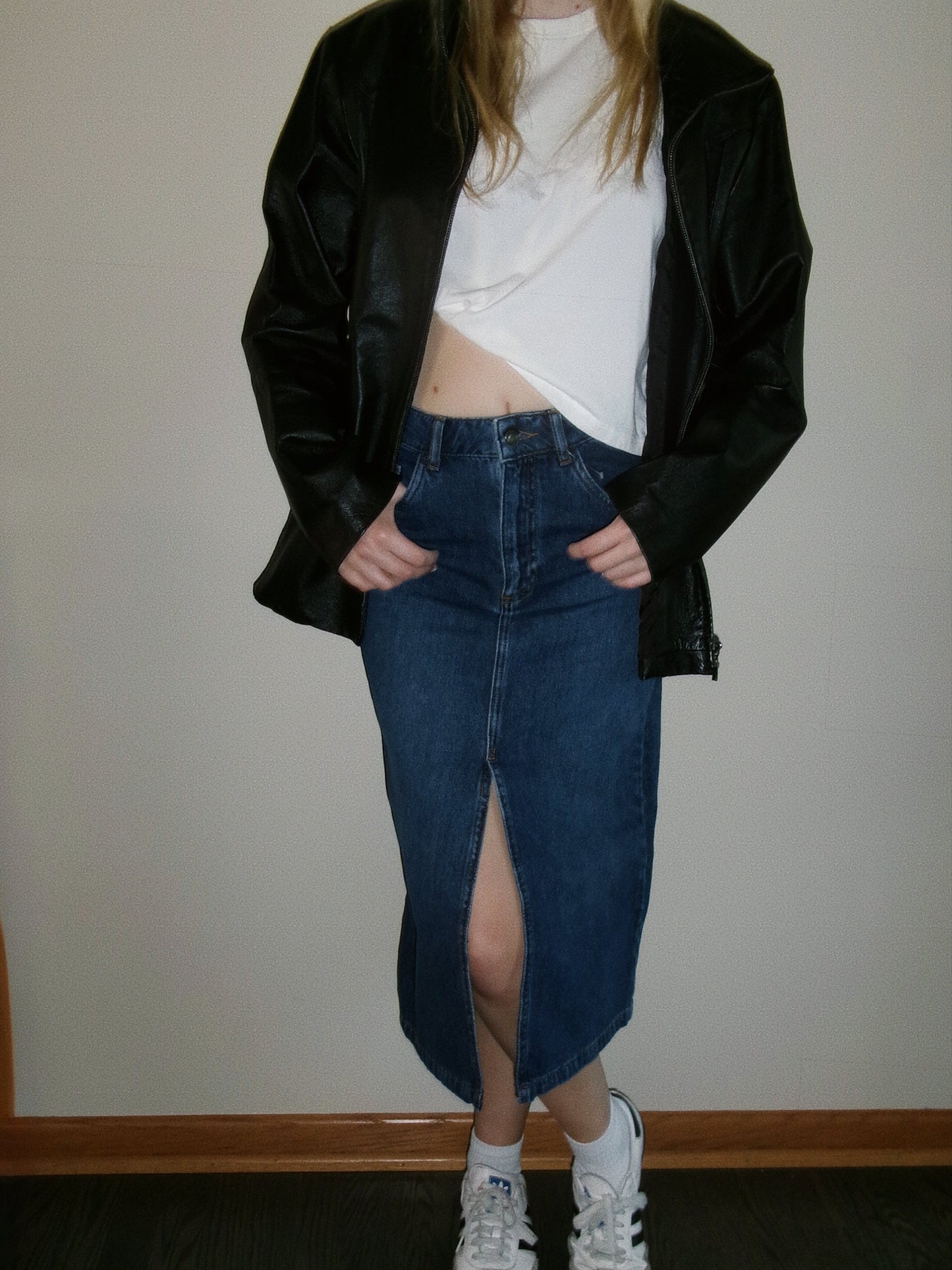 vintage denim midi skirt full outfit