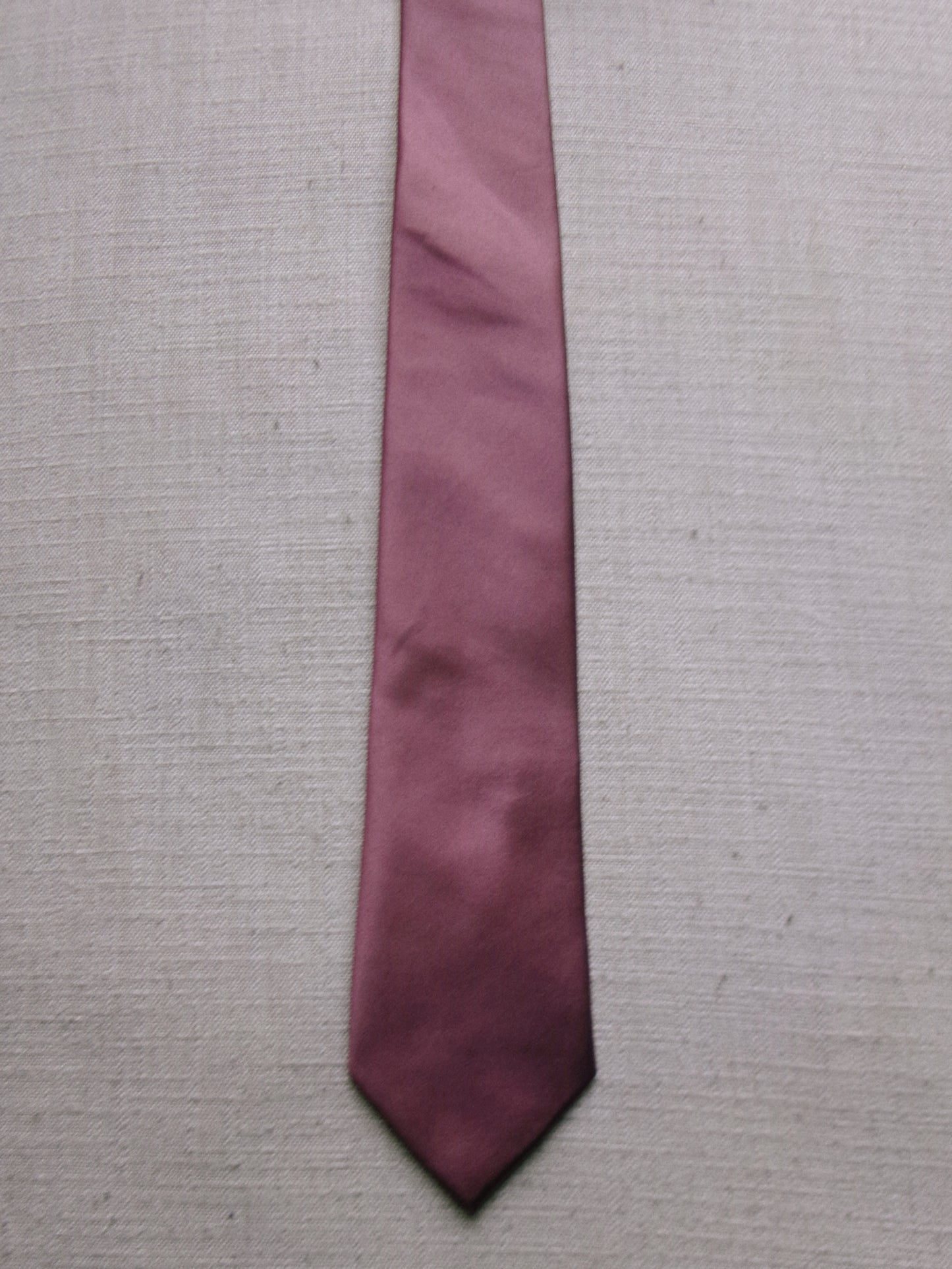 vintage maroon tie