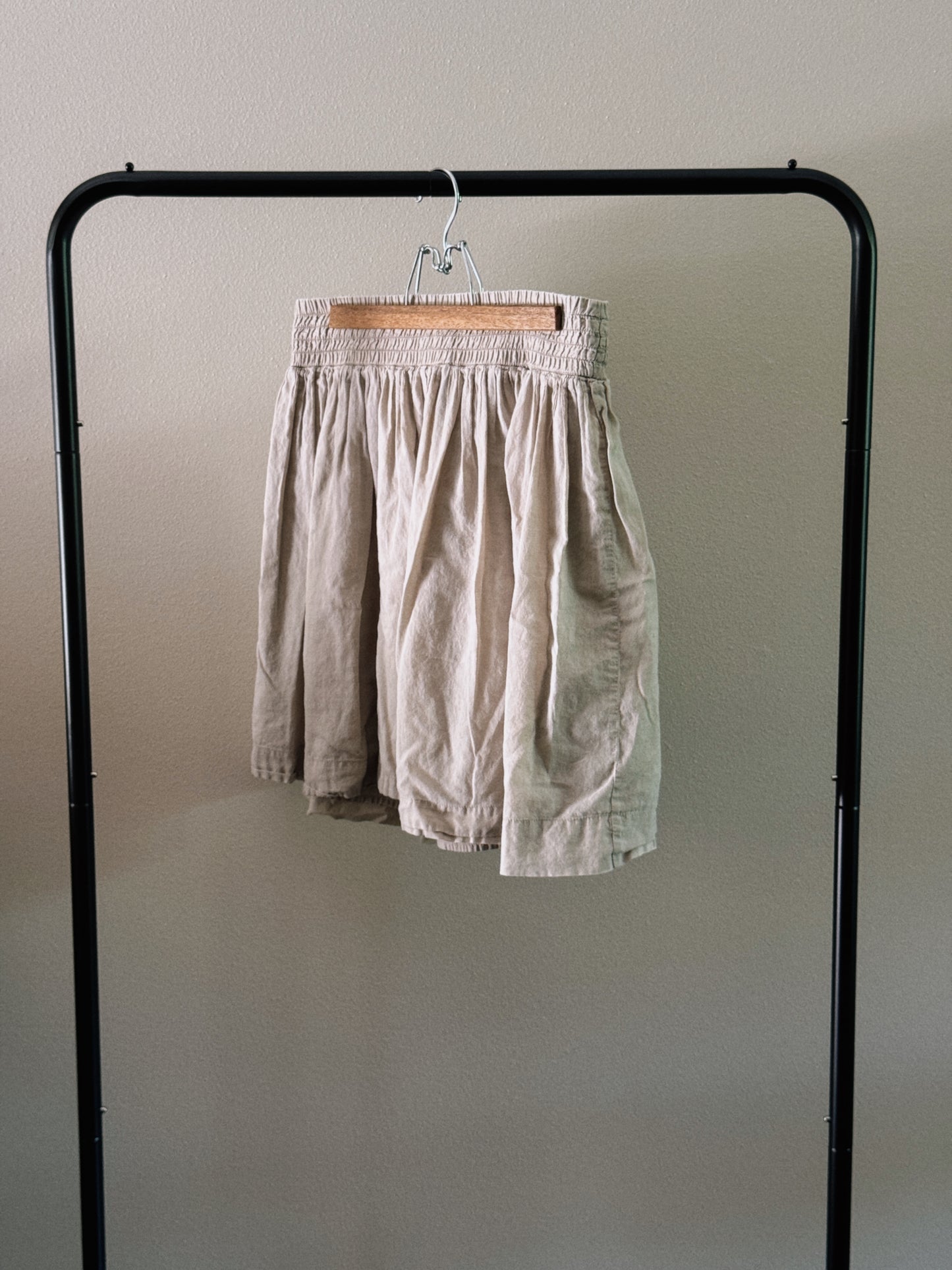 tan flowy skirt
