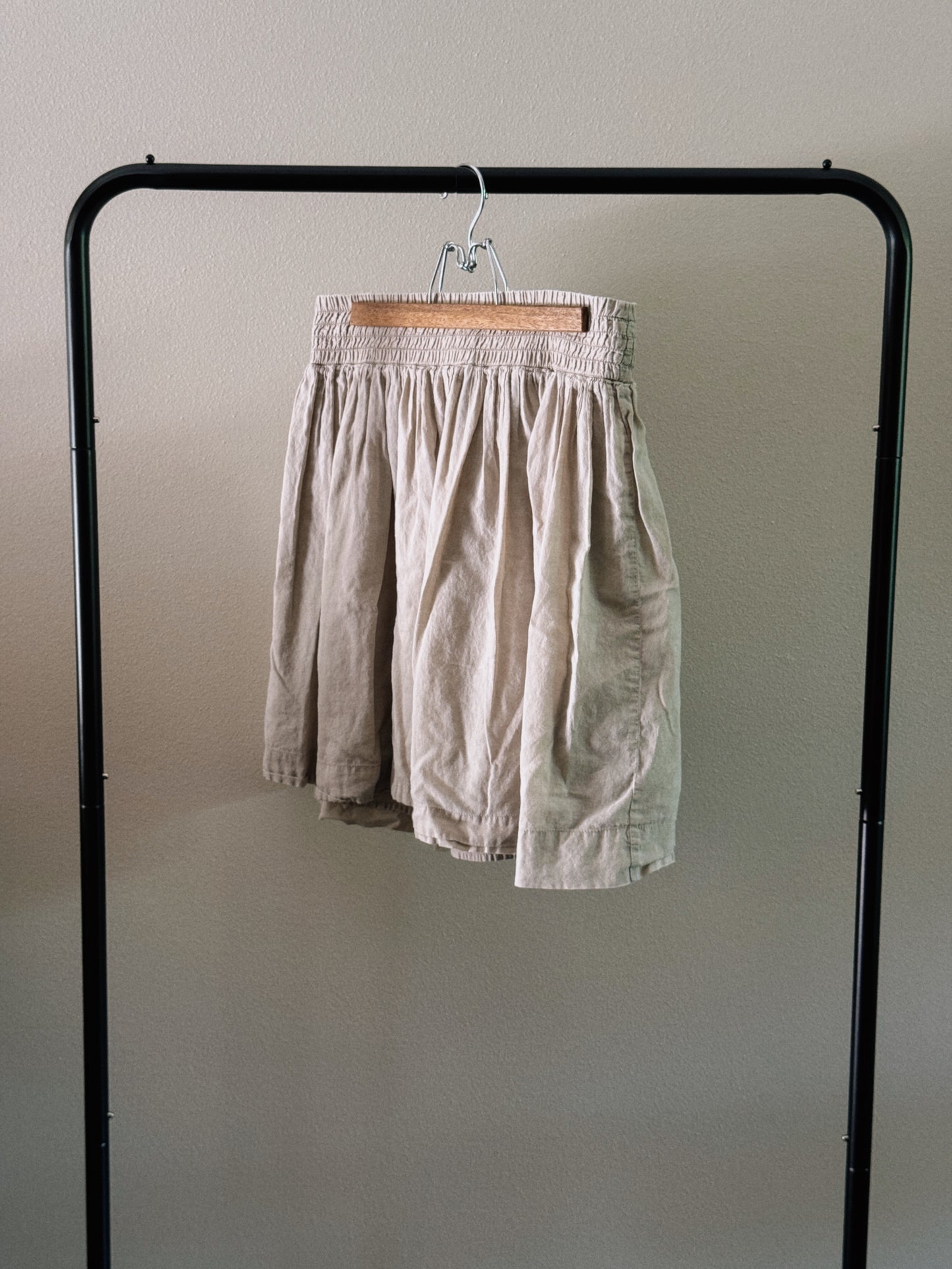 tan flowy skirt