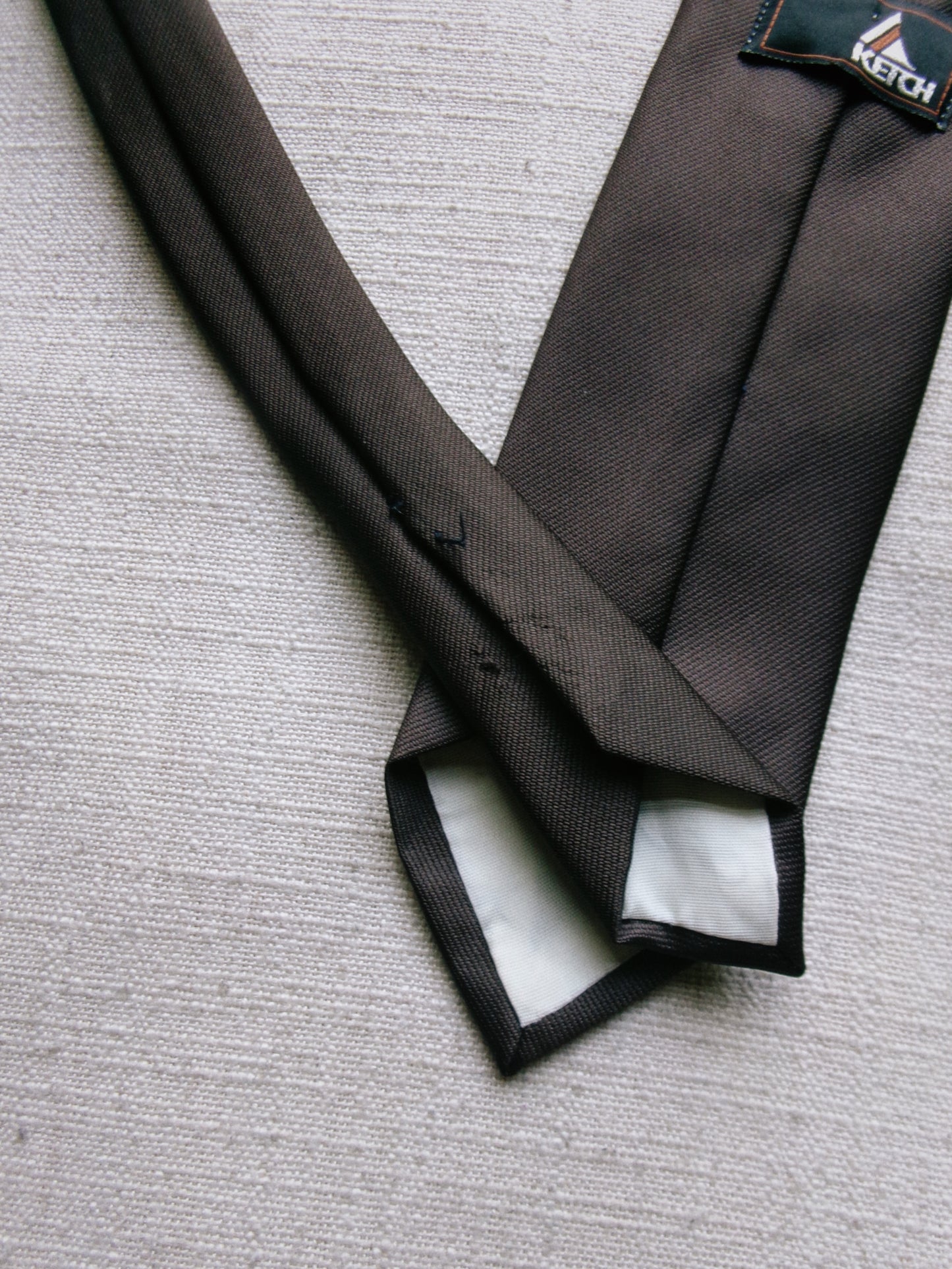 vintage dark brown tie