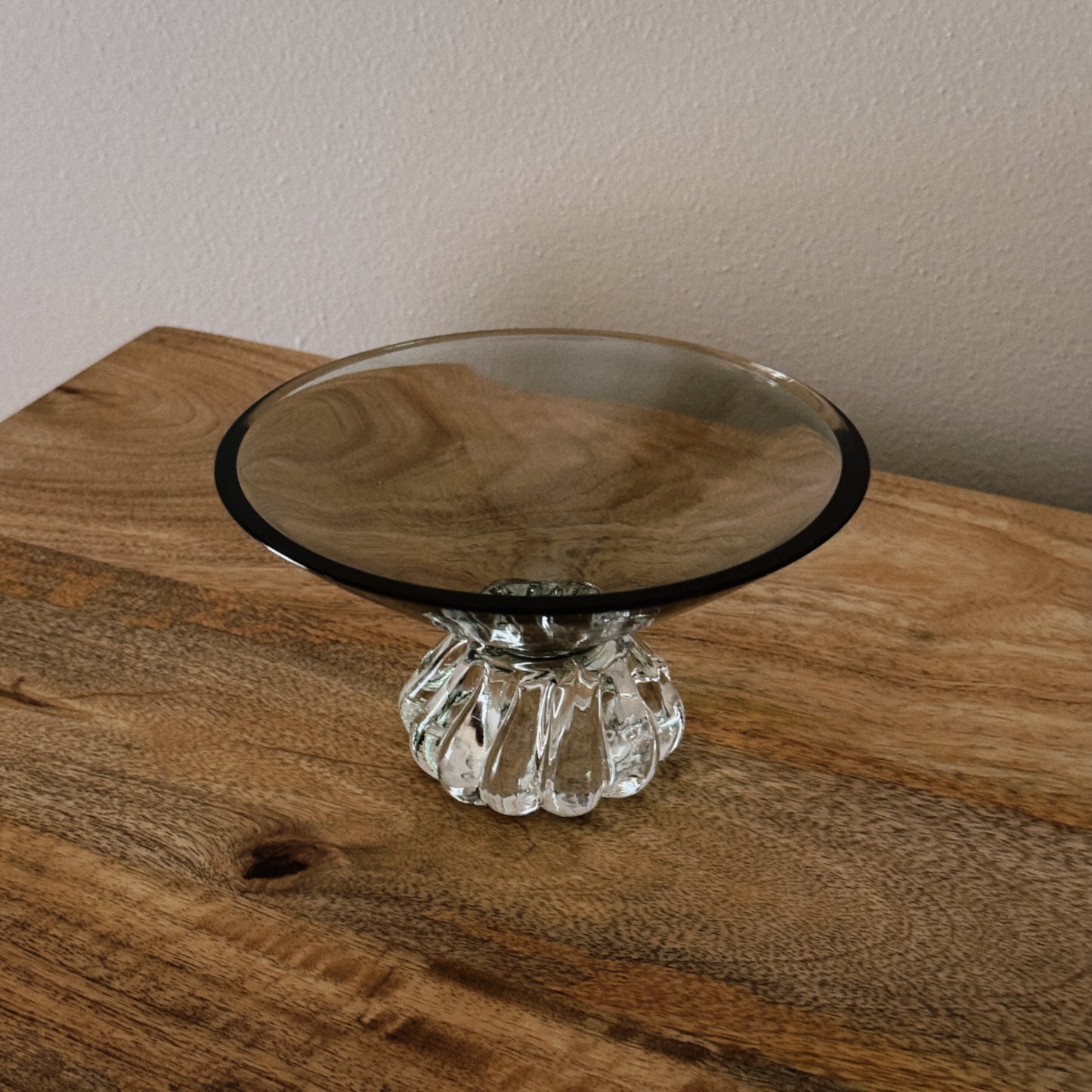 vintage glass two-tone bowl