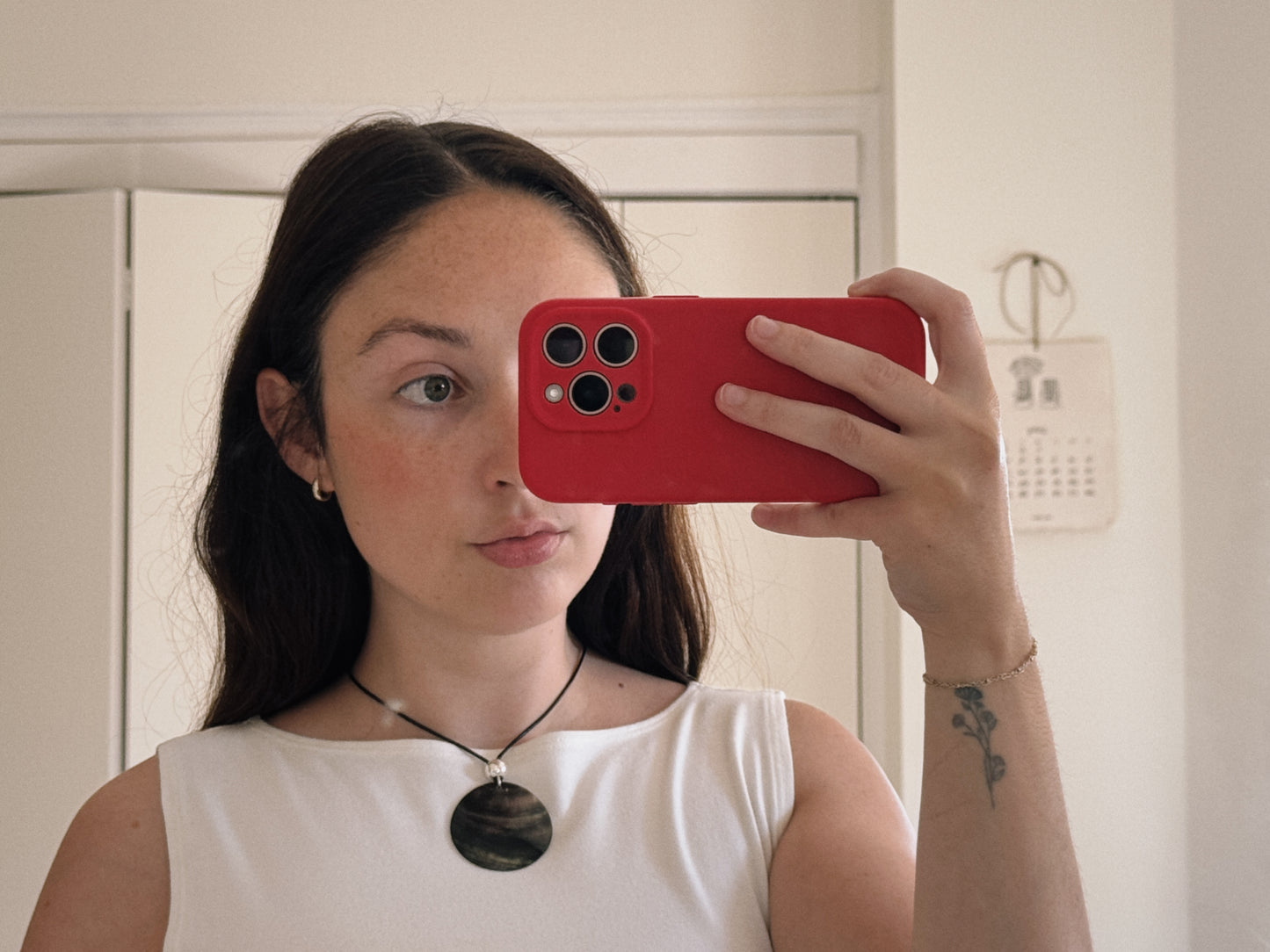 mother of pearl pendant necklace