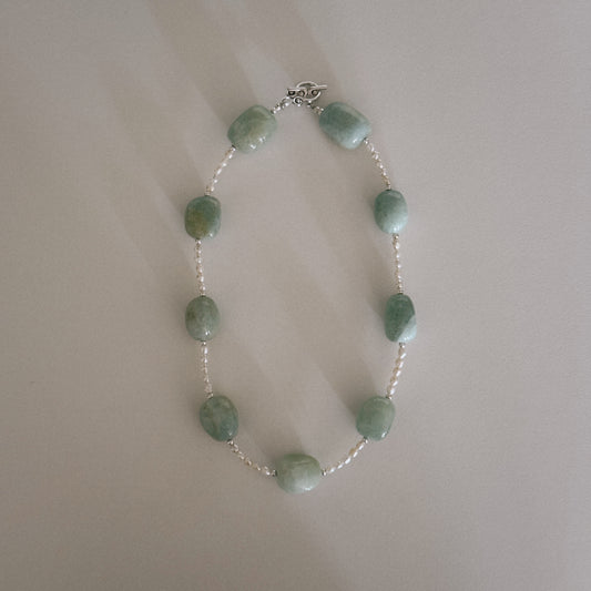 aquamarine & pearl beaded necklace