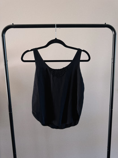 black tank top