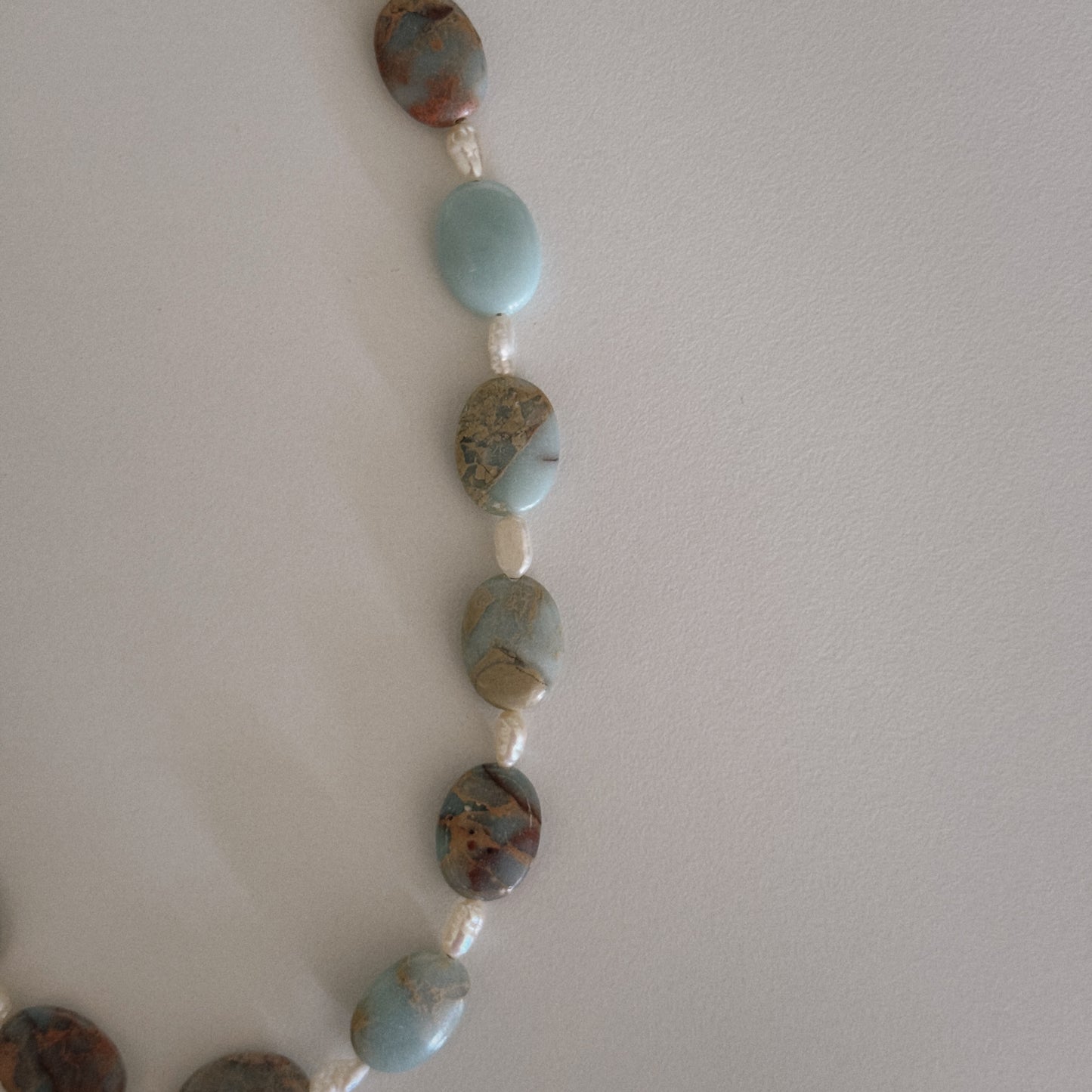 flat aqua jasper & pearl beaded necklace