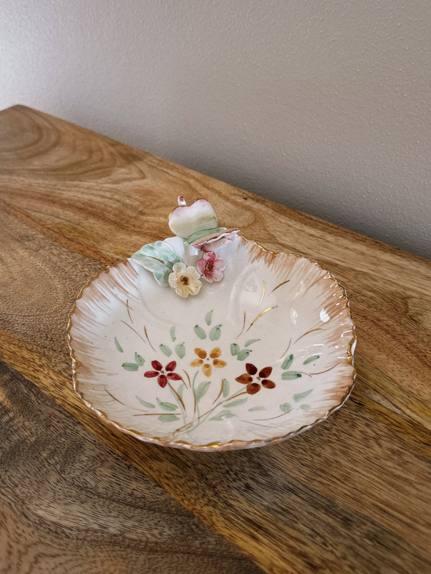 butterfly dish