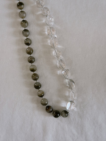 green phantom & crystal nugget beaded necklace