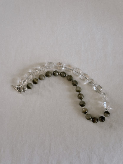 green phantom & crystal nugget beaded necklace