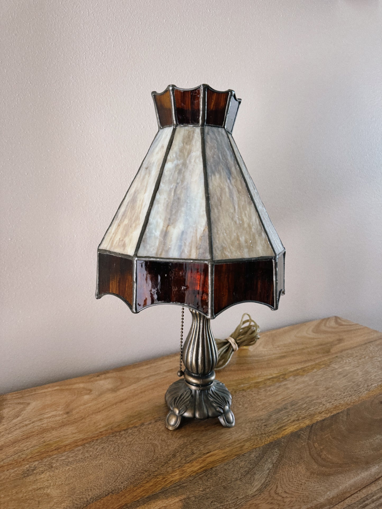 stained glass table lamp