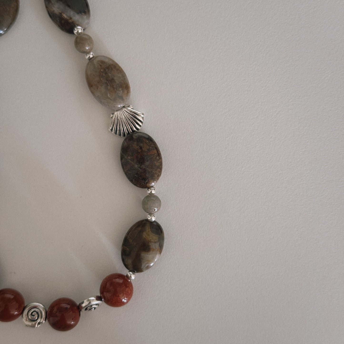 mexican lace agate, red, shell & spiral keychain