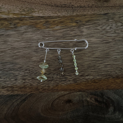 safety pin brooch