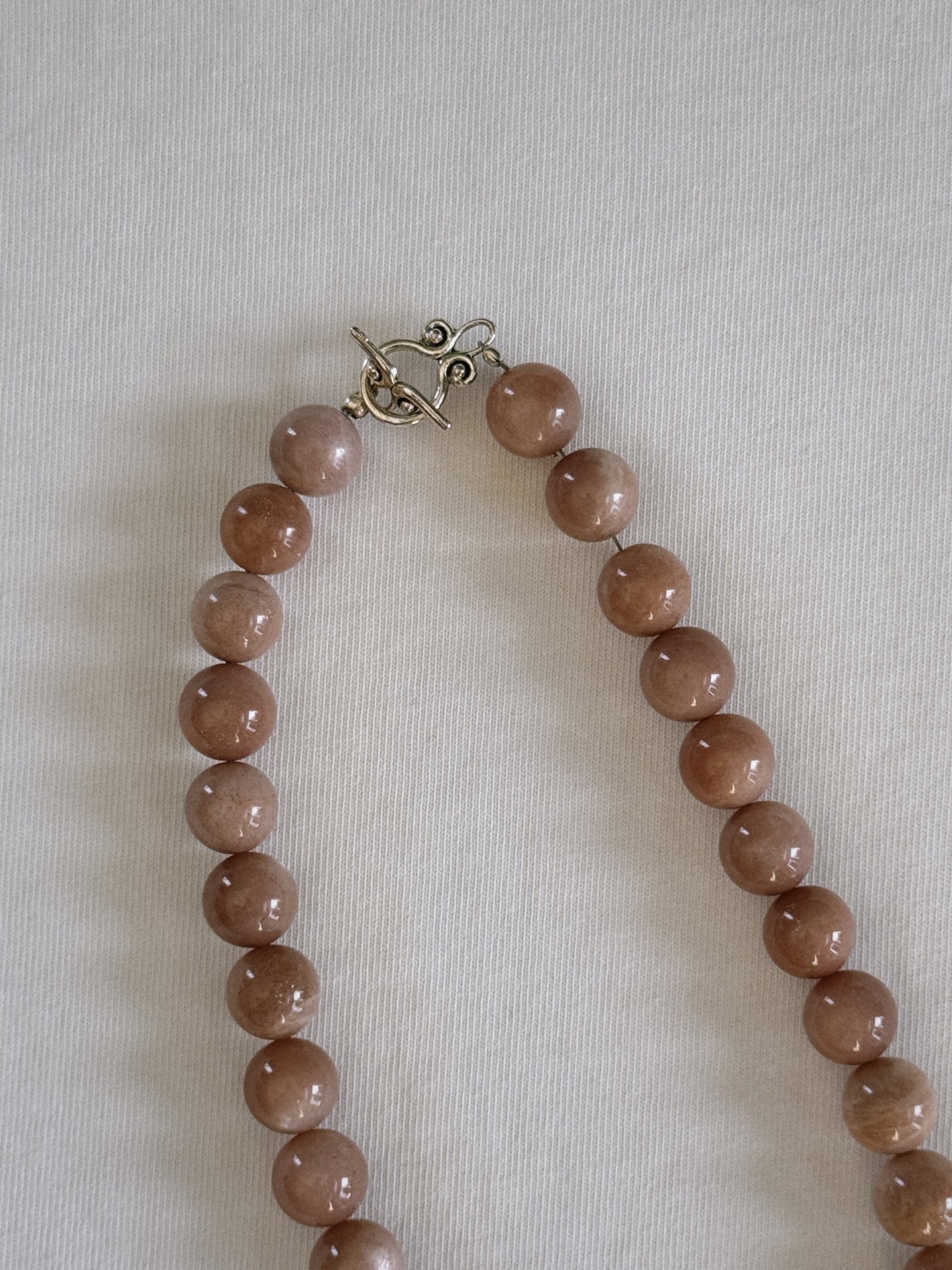peach beaded necklace