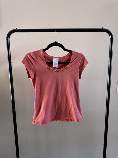 pink short sleeve tee