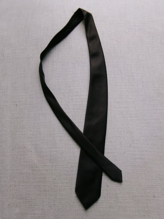 vintage dark brown tie