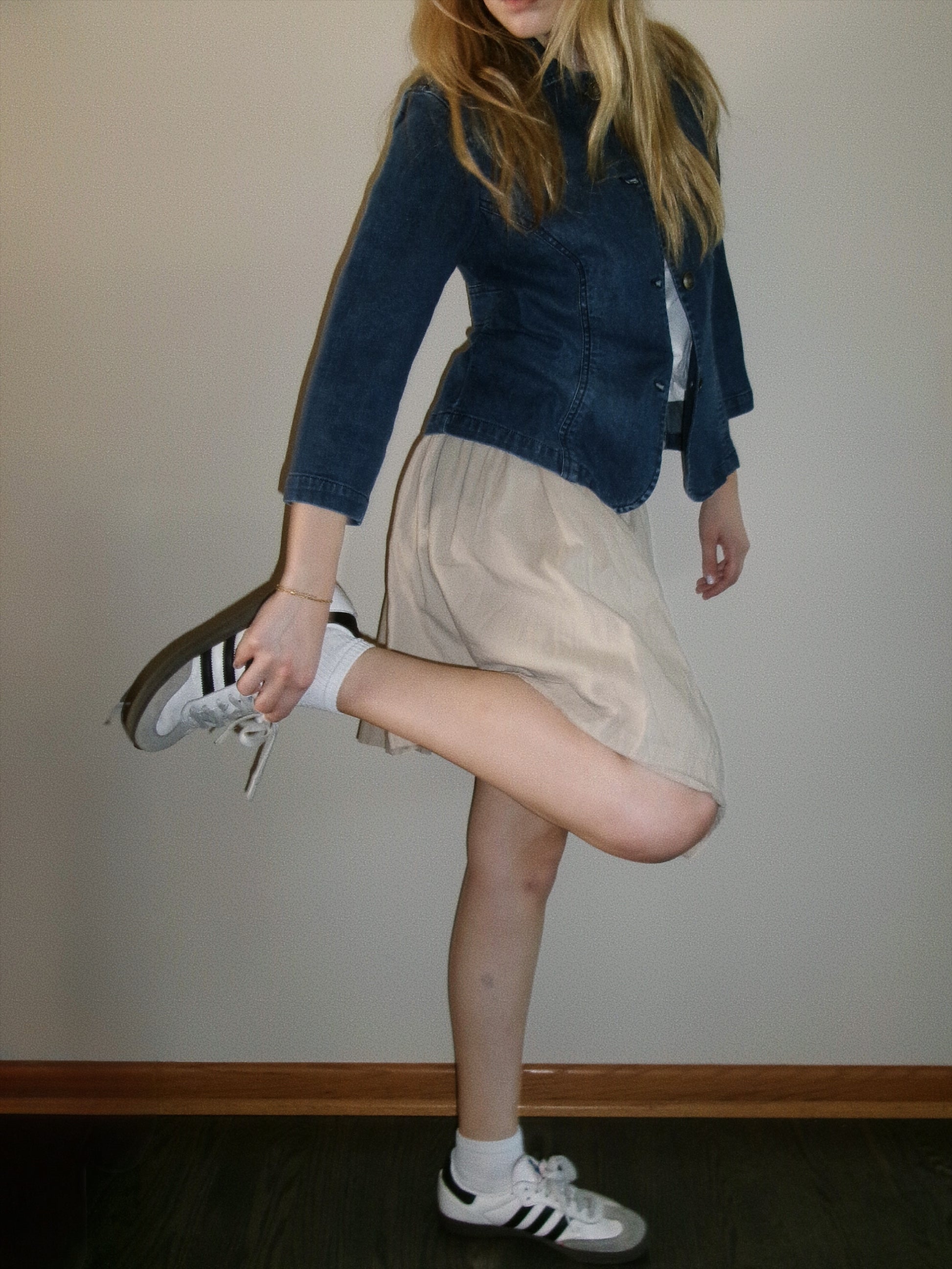 vintage cinched back denim top full outfit