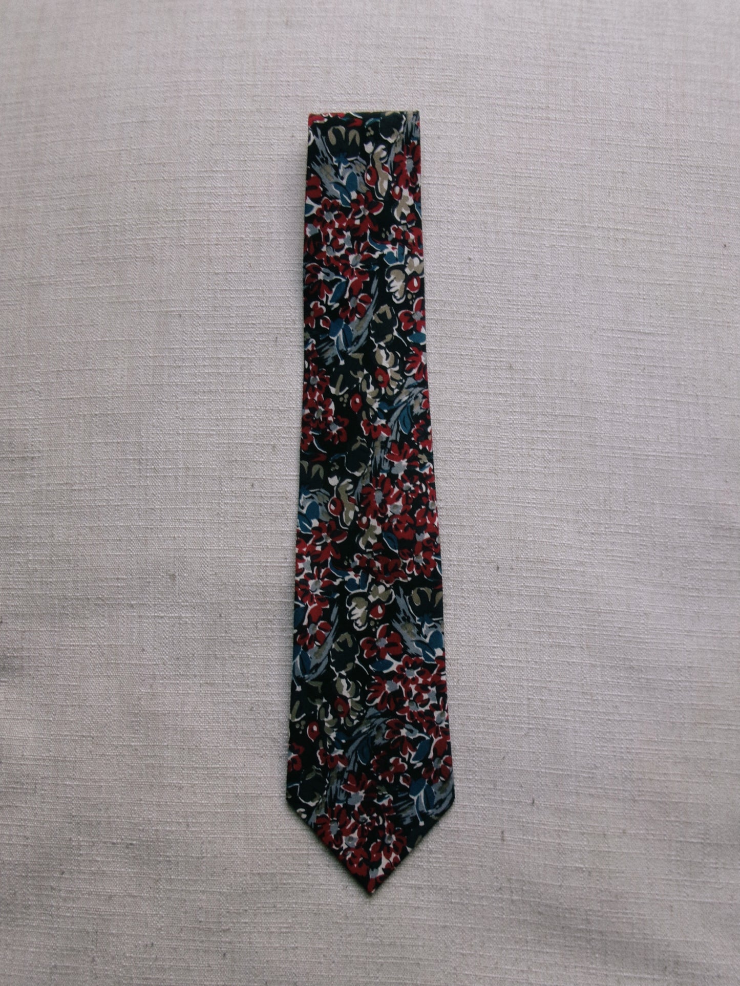 vintage floral tie