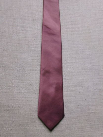 vintage maroon tie