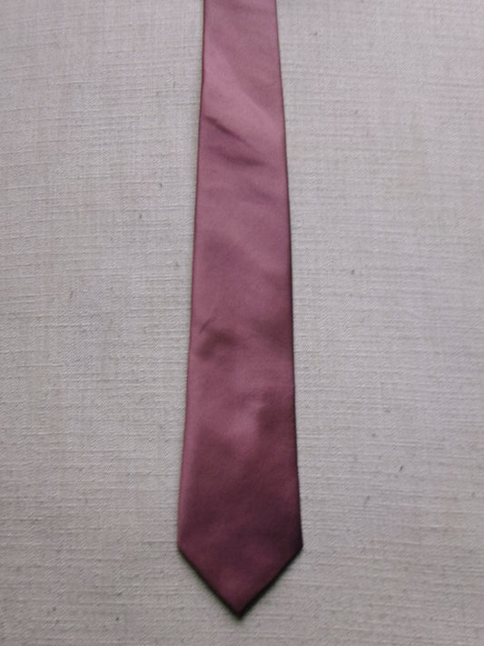 vintage maroon tie
