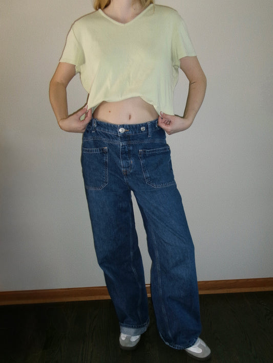vintage pastel green vneck tee