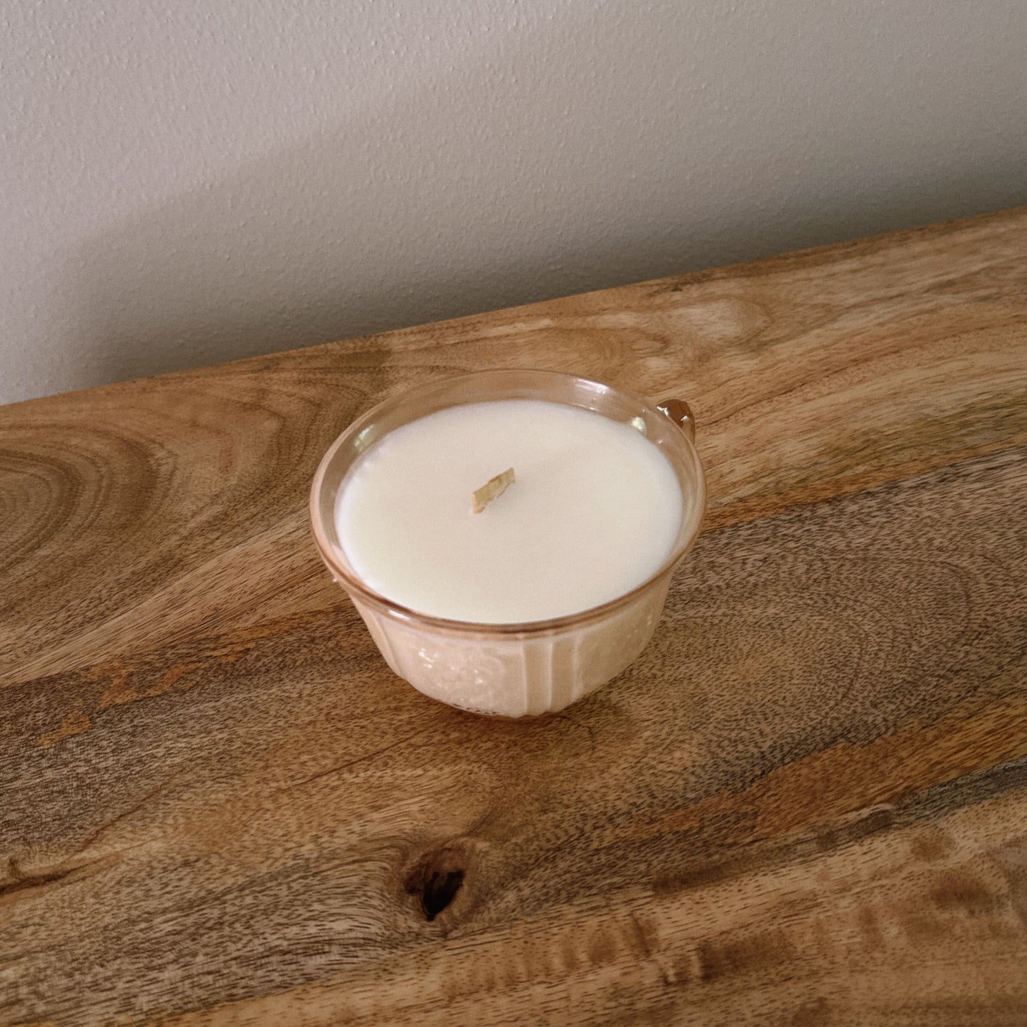 vintage pink mug candle