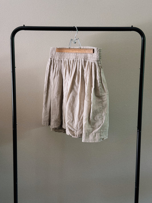 tan flowy skirt