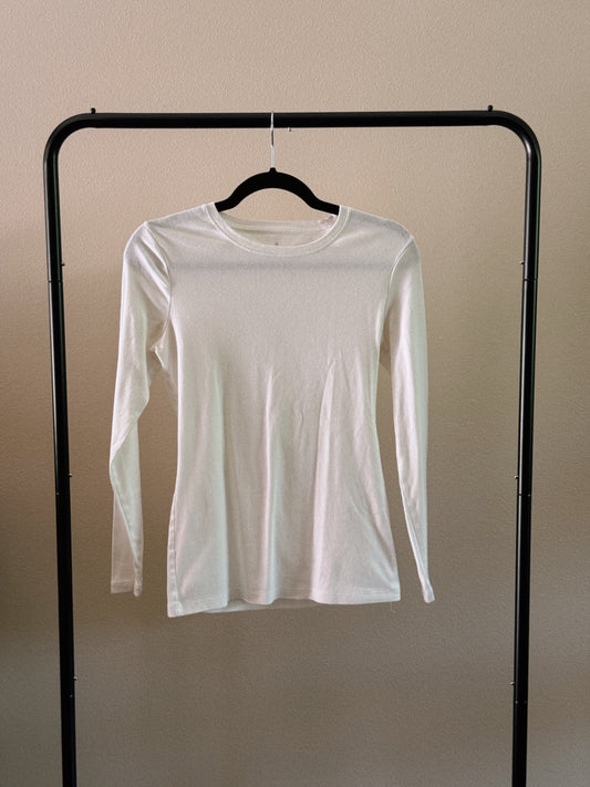 white long sleeve tee