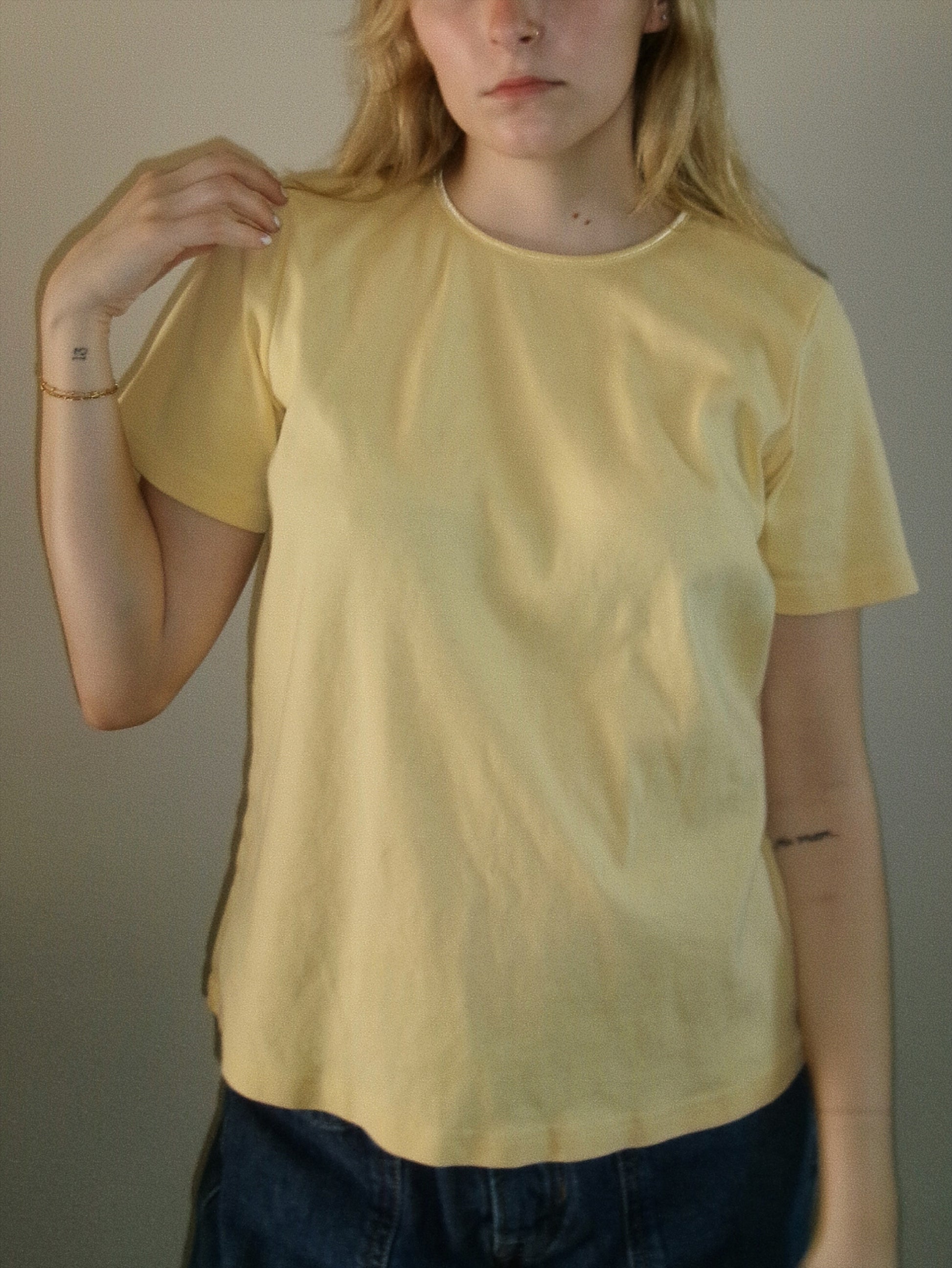 vintage butter yellow tee