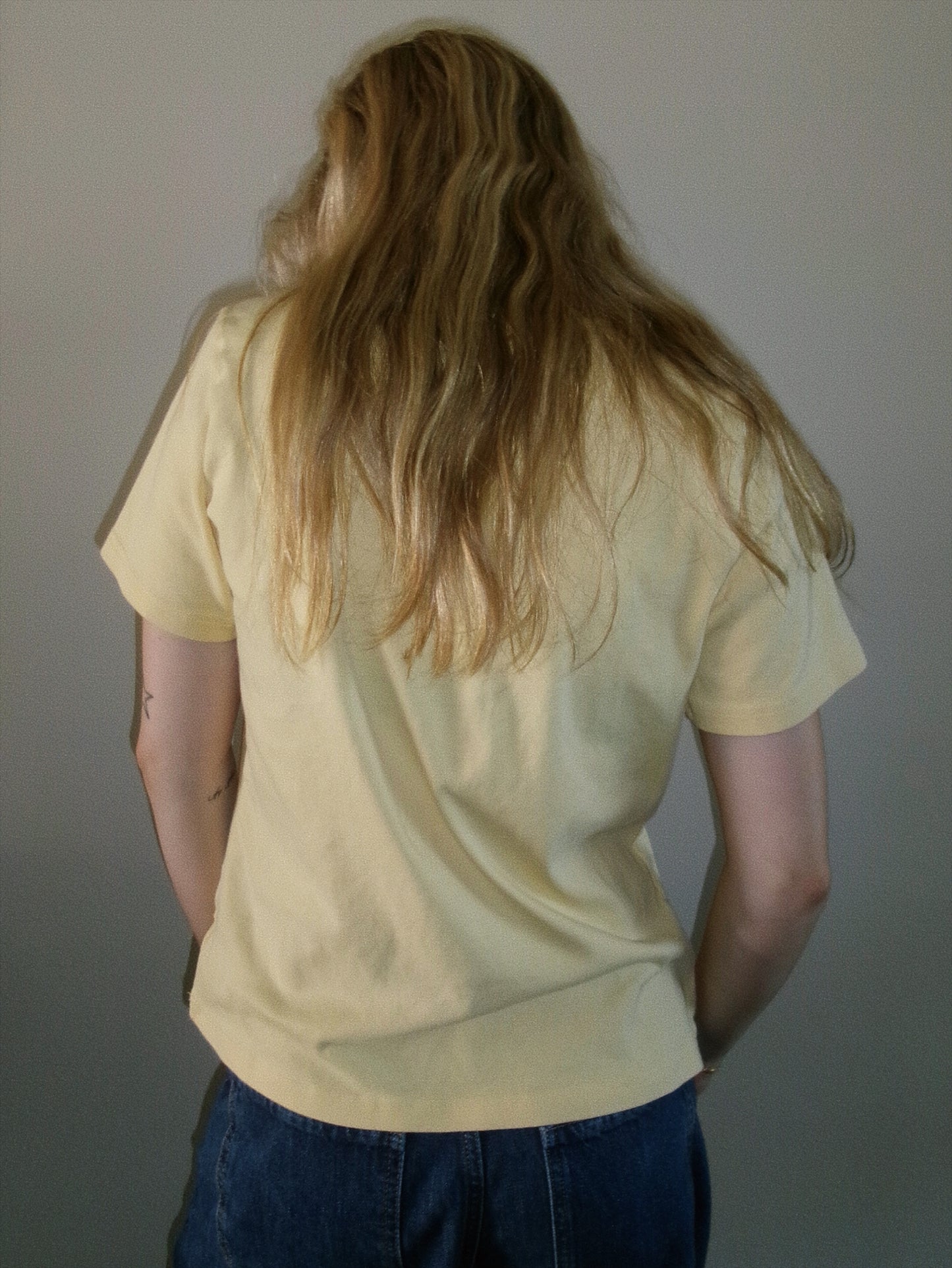 vintage butter yellow tee back