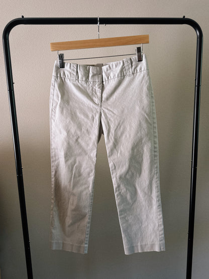 khaki capris