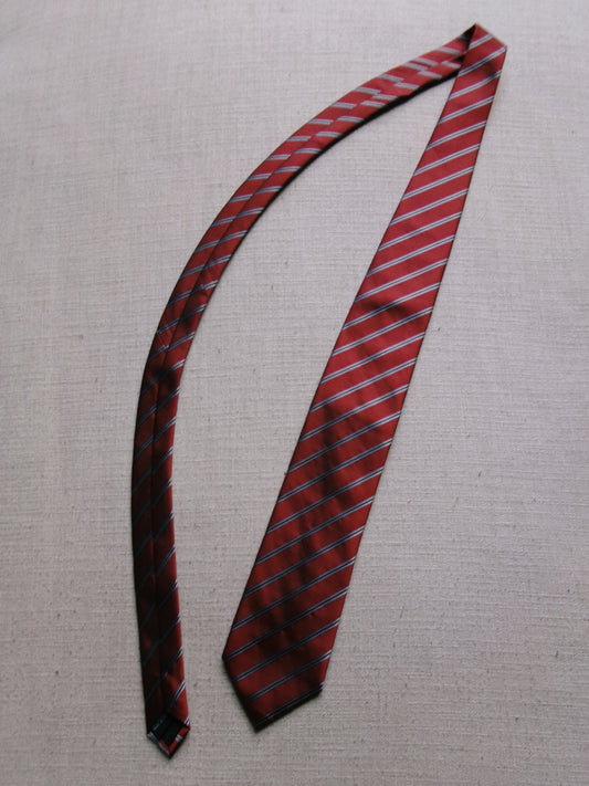 vintage red and blue striped tie